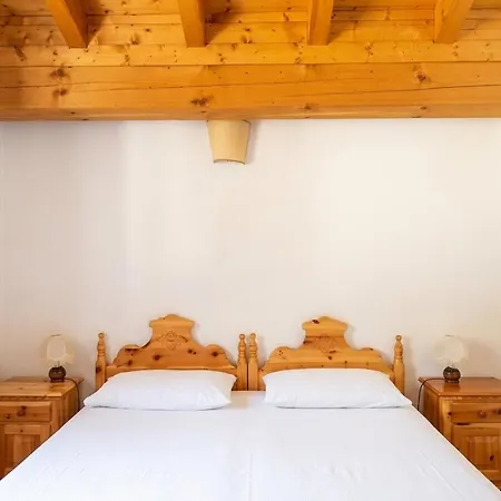 - 7-8 Posti Letto *